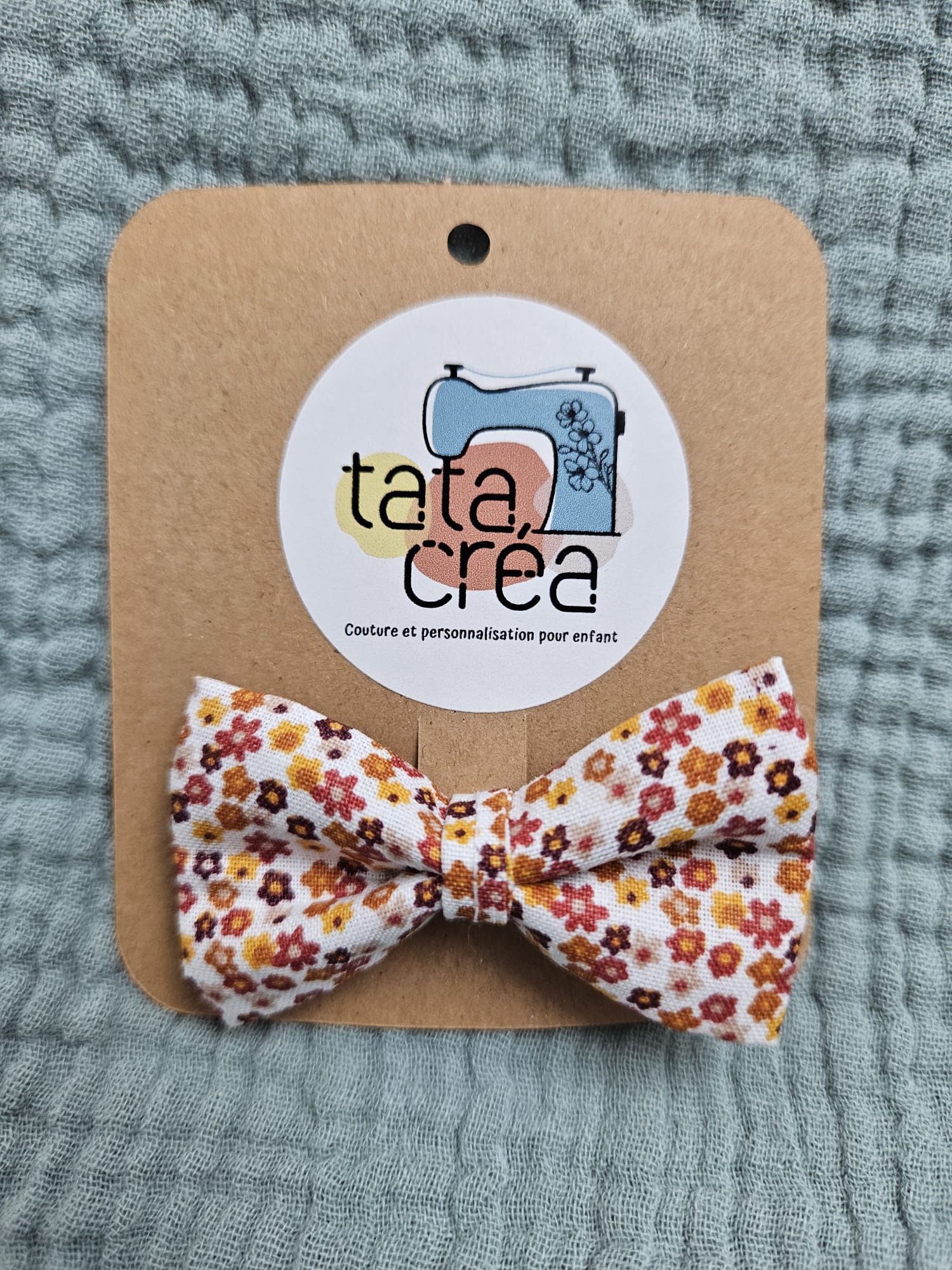 Barrette avec coton à motifs "fleurs orange"